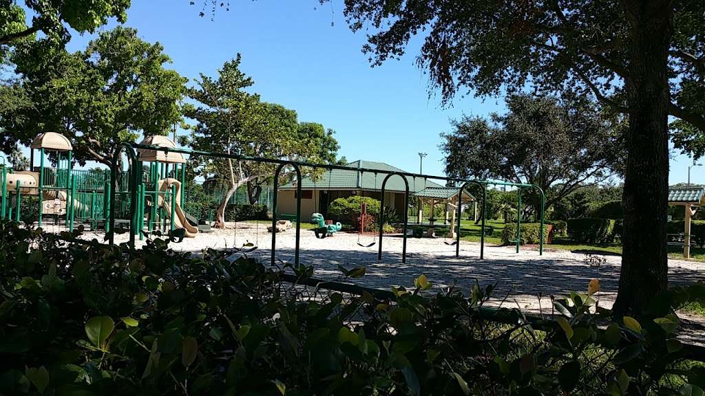 Powderhorn Park | Judge Winikoff Rd, Boca Raton, FL 33428, USA