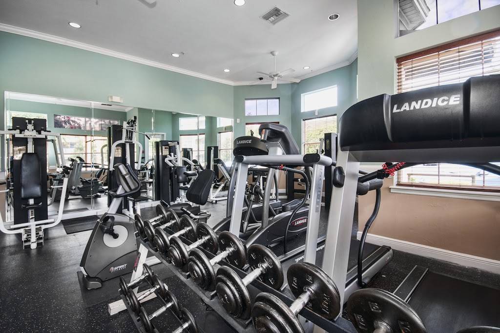 Elmhurst Village | 5691 Elmhurst Cir, Oviedo, FL 32765 | Phone: (407) 673-7033