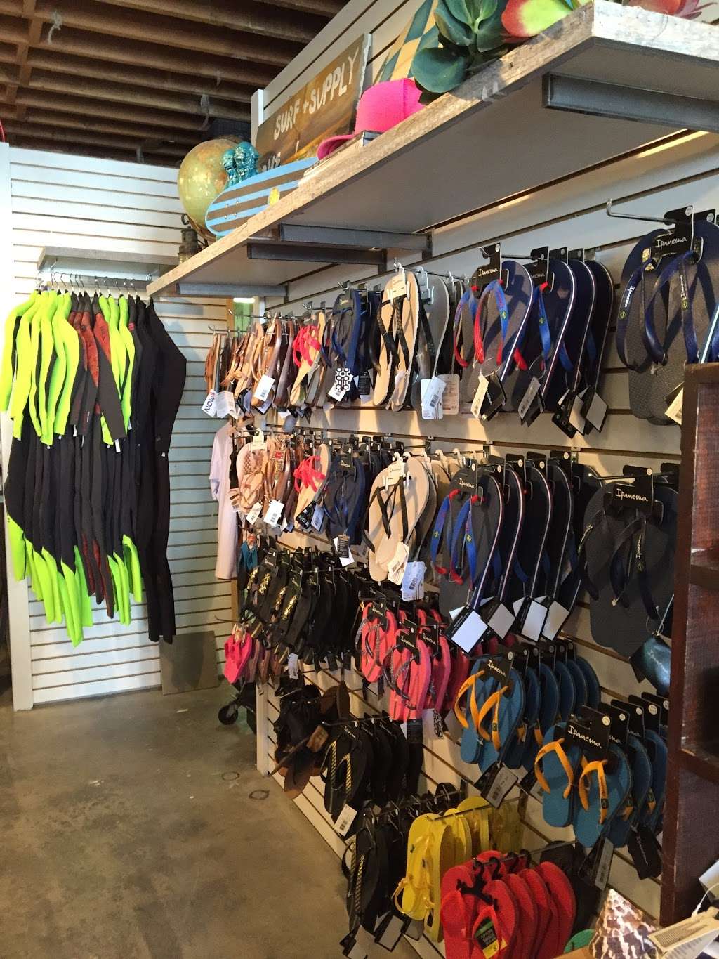 15th St Surf + Supply | 103 15th St, Newport Beach, CA 92663, USA | Phone: (949) 751-7867