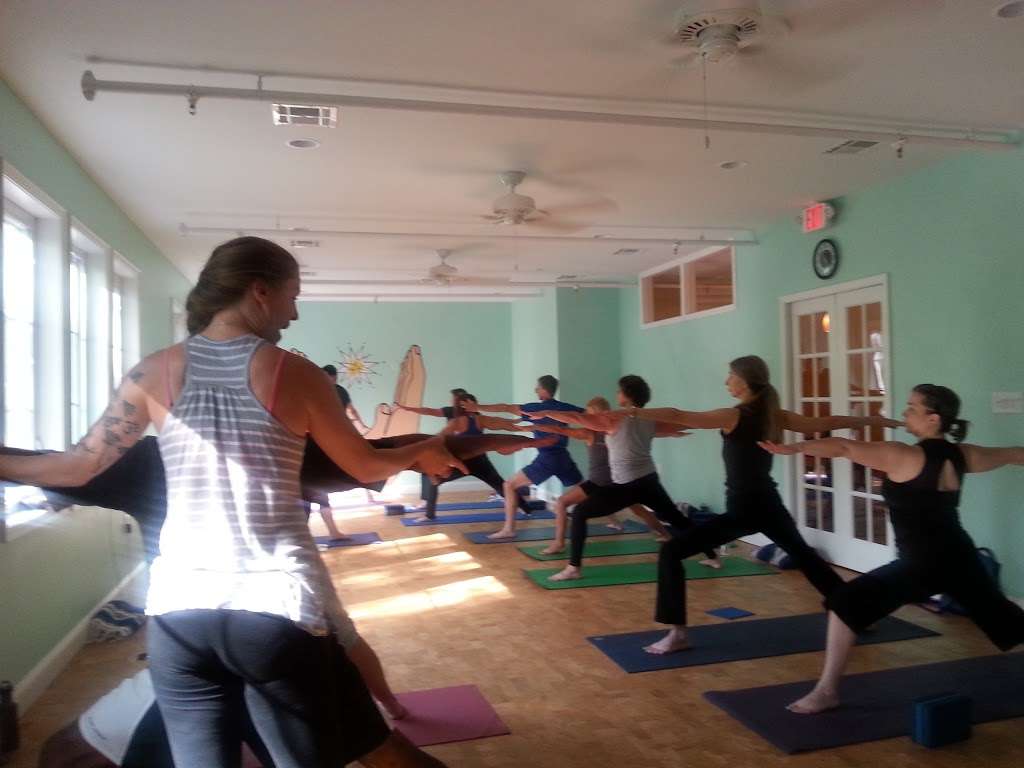 Align Amar Yoga | 1201 Sycamore Ave #202, Tinton Falls, NJ 07724, USA | Phone: (732) 578-1000