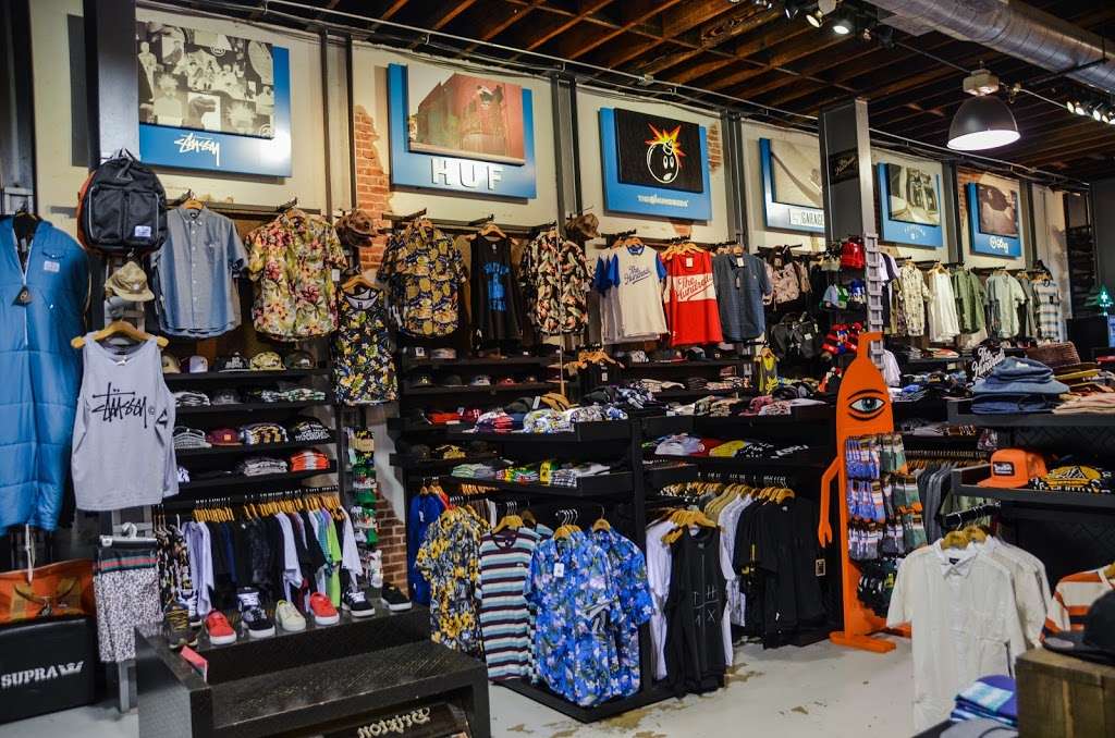 Jacks Garage Skateshop Huntington Beach | 101 Main St, Huntington Beach, CA 92648 | Phone: (714) 500-5755