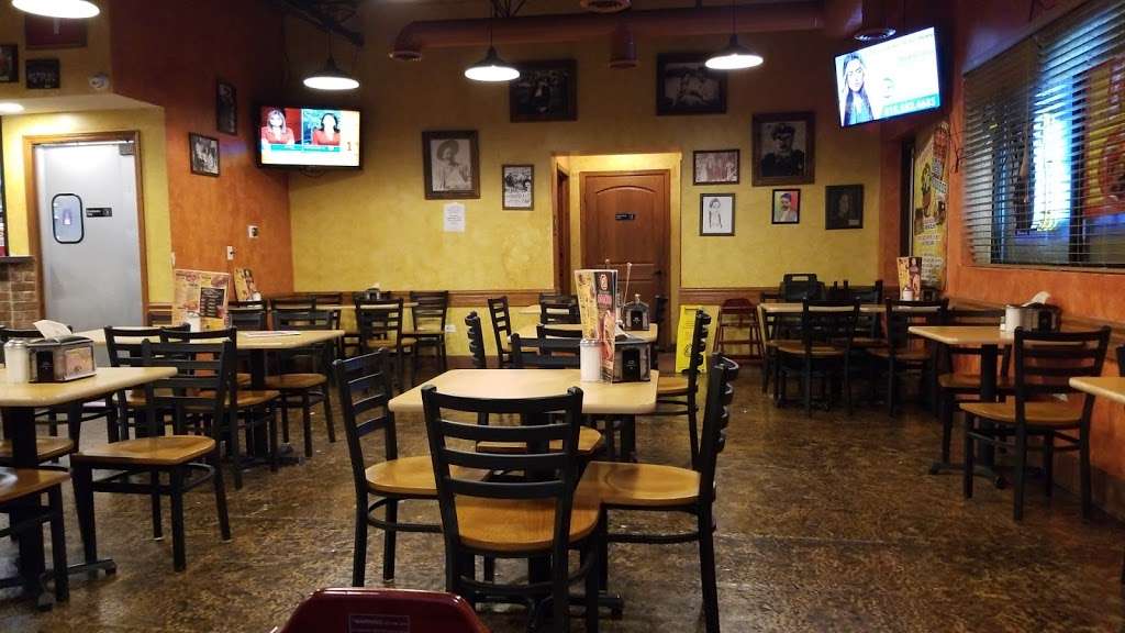 Taquerias Atotonilco | 500 E Cass St, Joliet, IL 60432, USA | Phone: (815) 714-2390