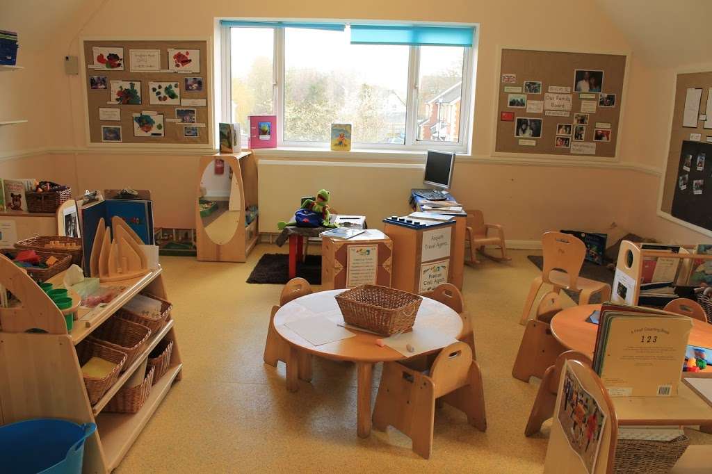 Asquith Royal Earlswood Day Nursery & Pre-School | Asylum Arch Rd, Redhill RH1 6GB, UK | Phone: 0333 305 9227