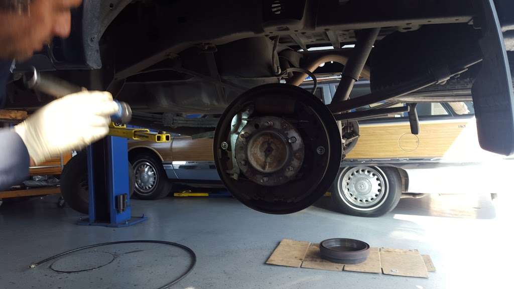 Autowright Auto Repair North Hollywood | 5705 Cahuenga Blvd, North Hollywood, CA 91601 | Phone: (818) 761-2678