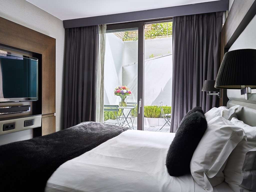 Eccleston Square Hotel | 37 Eccleston Square, Pimlico, London SW1V 1PB, UK | Phone: 020 3281 8918