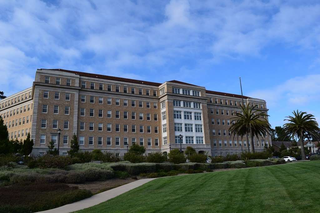 The Presidio Landmark | 1801 Wedemeyer St, San Francisco, CA 94129, USA | Phone: (415) 876-1801