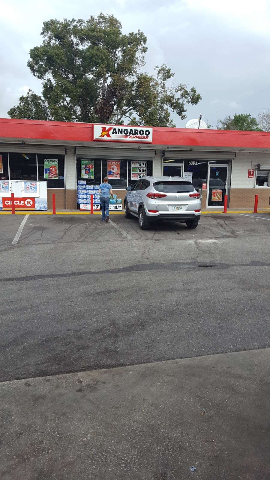 Circle K | 2691 W Orange Blossom Trail, Zellwood, FL 32798, USA