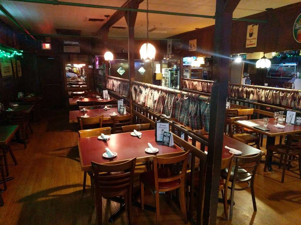 Poor Henrys Pub & Restaurant | 8 Main Rd, Montville, NJ 07045, USA | Phone: (973) 335-1155