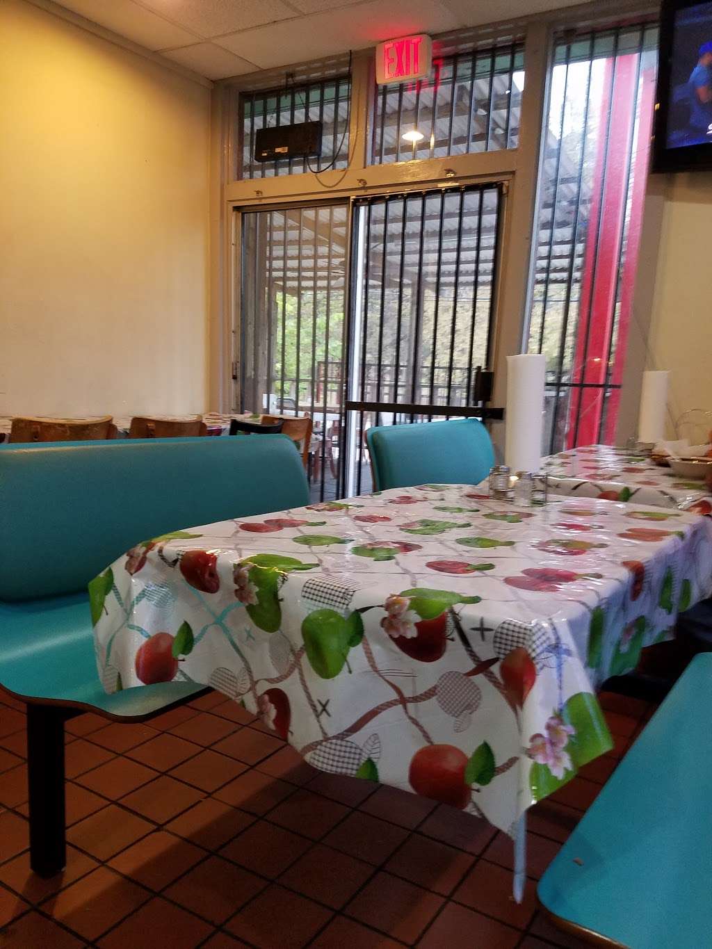 El Rinconcito Mexican Restaurant | 3438 Samuell Blvd, Dallas, TX 75223, USA | Phone: (214) 524-4946