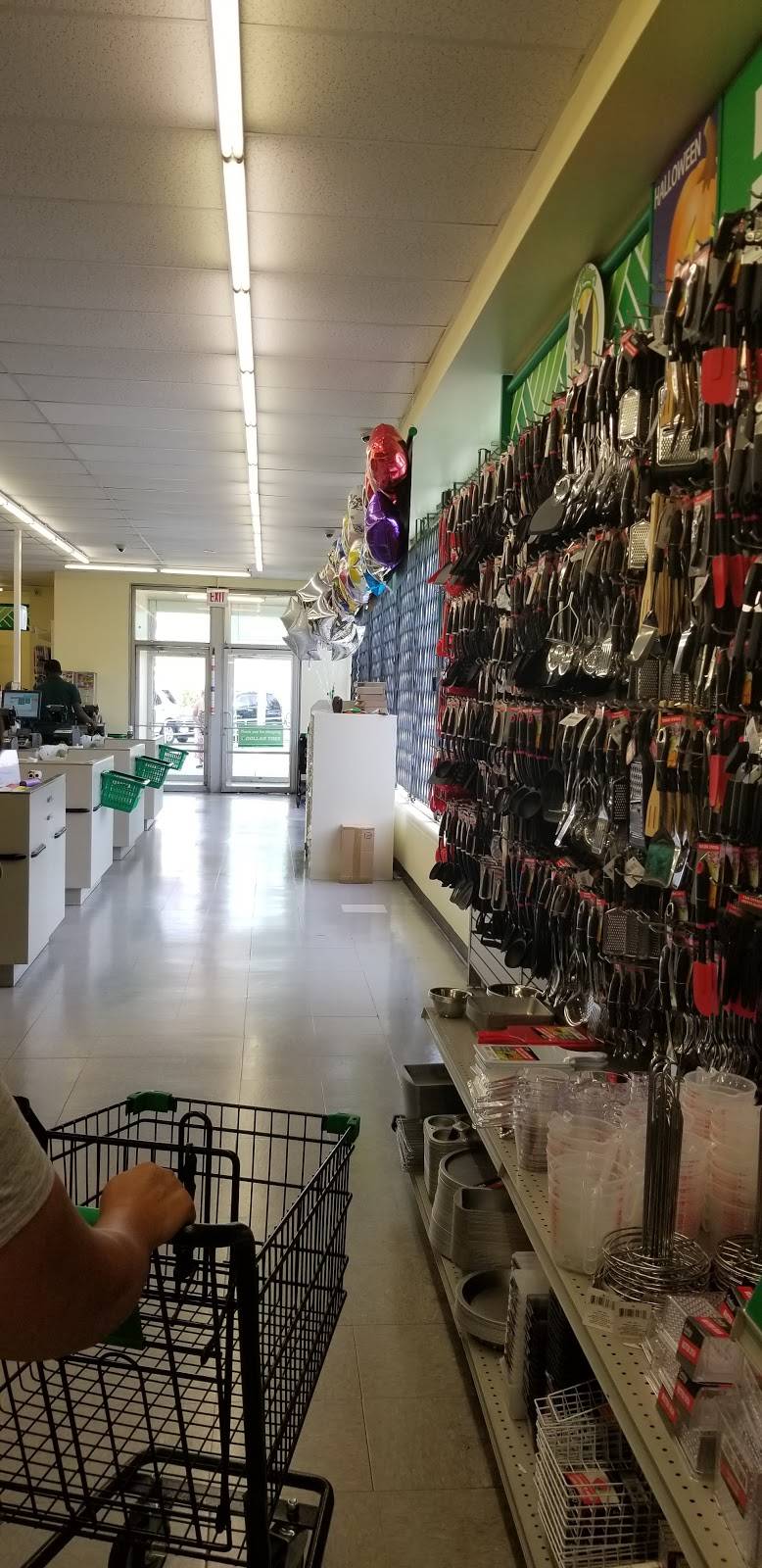 Dollar Tree | 7525 63rd St, Summit, IL 60501, USA | Phone: (708) 546-2731