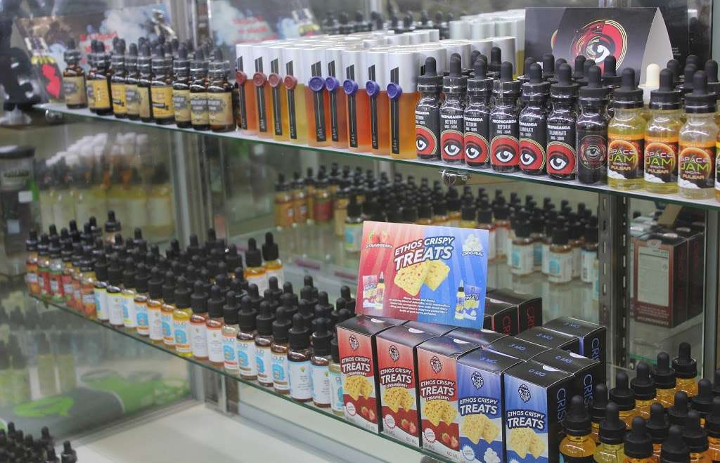 Middlesex Vapes | 321 Bound Brook Rd, Middlesex, NJ 08846, USA | Phone: (732) 968-8273