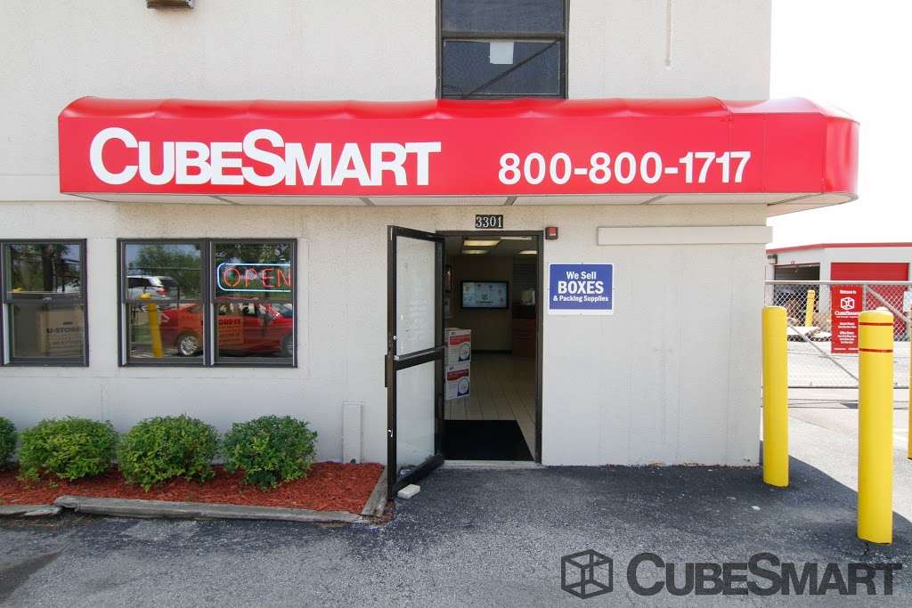 CubeSmart Self Storage | 3301 Buckley Rd, North Chicago, IL 60064 | Phone: (847) 689-8005