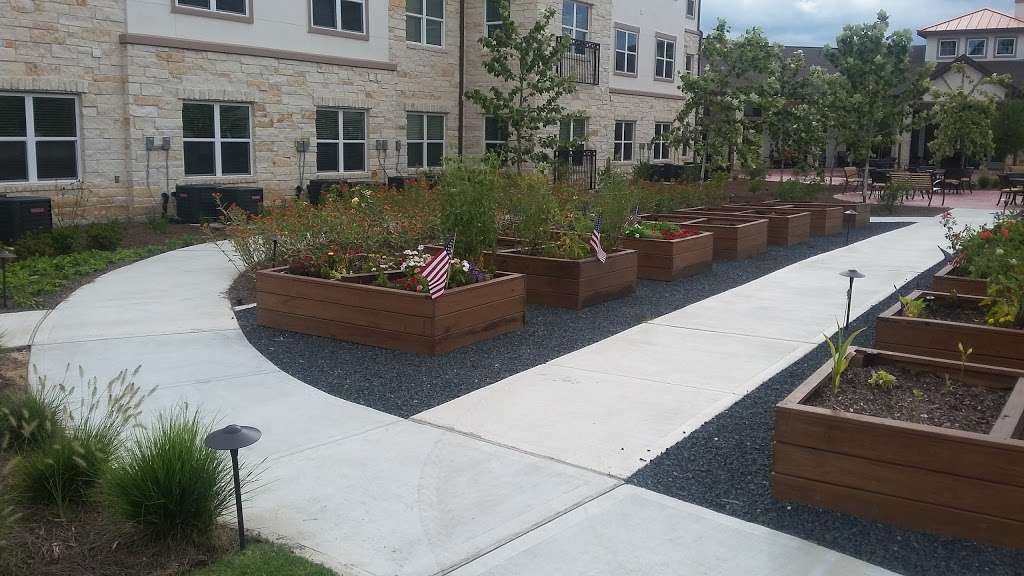 Woodhaven Village | 2275 Riverway Dr, Conroe, TX 77304, USA | Phone: (936) 703-5333