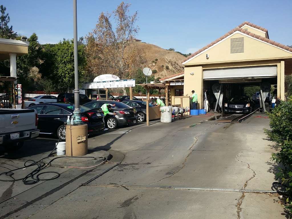 Riverbend Hand Car Wash | 22290 La Palma Ave, Yorba Linda, CA 92887, USA | Phone: (714) 692-8114