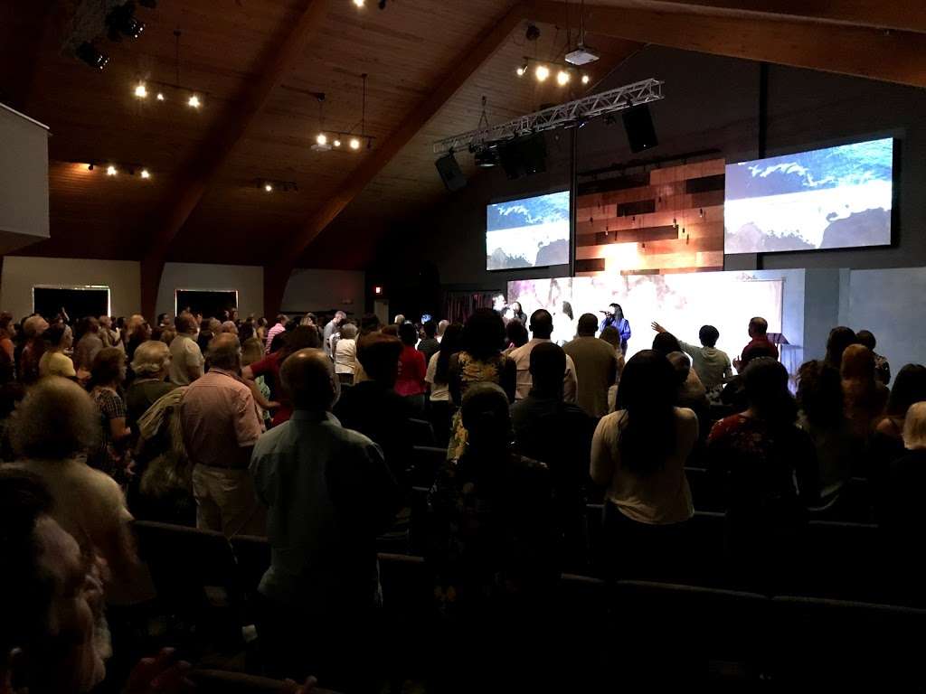 Real Life Church | 4001 NW 63rd St, Coconut Creek, FL 33073, USA | Phone: (954) 698-0903