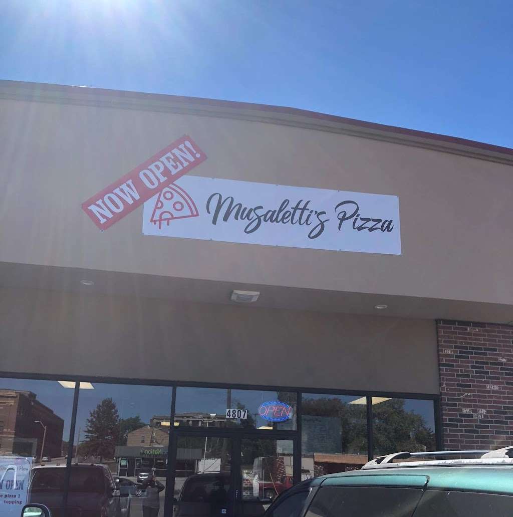 Musalettis Pizza | 4807 Independence Ave, Kansas City, MO 64124 | Phone: (816) 605-1431