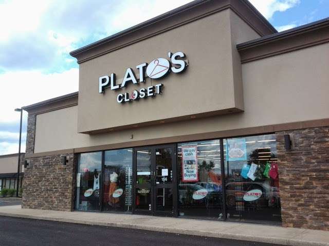 Platos Closet | 156 Army Trail Rd, Glendale Heights, IL 60139, USA | Phone: (630) 307-9200