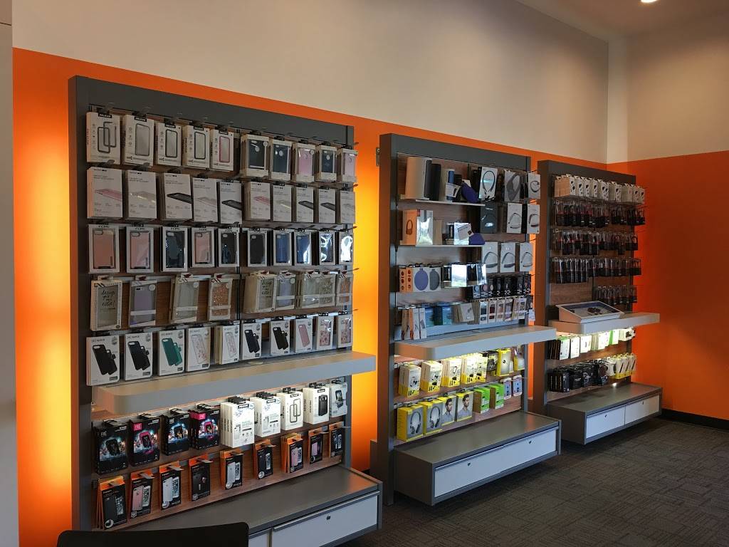 AT&T Store | 175 W Shaw Ave Suite 101, Clovis, CA 93612, USA | Phone: (559) 322-3310