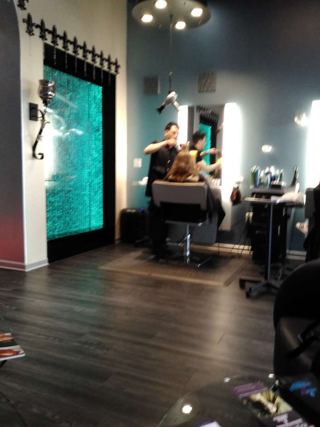 Semblance Hair Studio | 42920 Piccadilly Plaza #101, Ashburn, VA 20147 | Phone: (703) 729-7223