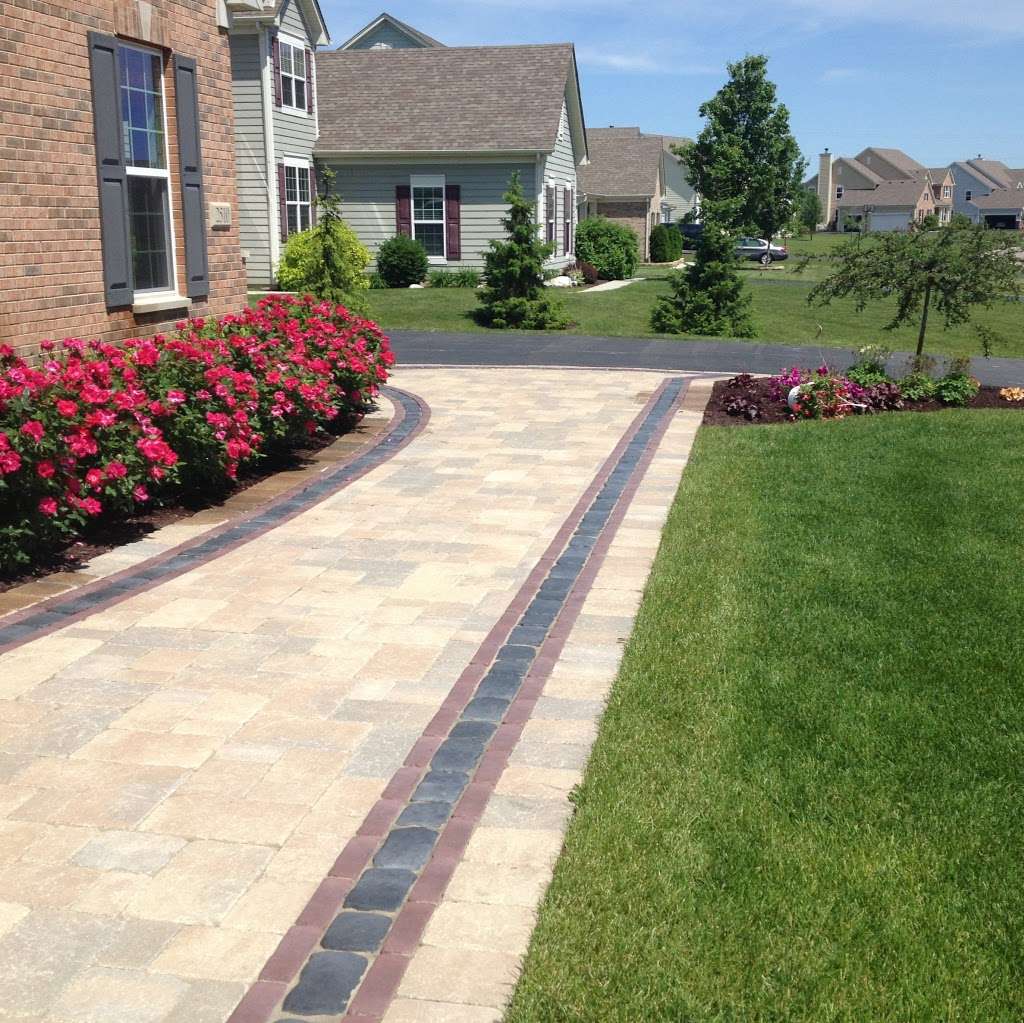 Eddies Landscaping | 4617 S, IL-47, Woodstock, IL 60098, USA | Phone: (815) 337-1799