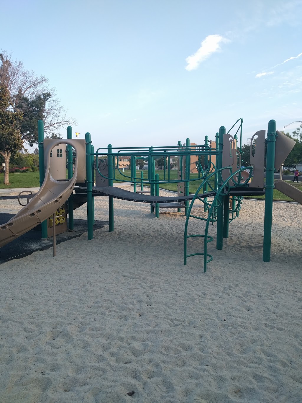 Fuller Street Park | 61 Fuller St, Santa Clara, CA 95054, USA | Phone: (408) 615-3140