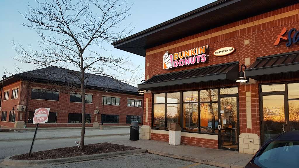 Dunkin Donuts | 4003 Plainfield-Naperville Rd #121, Naperville, IL 60564 | Phone: (630) 637-0730