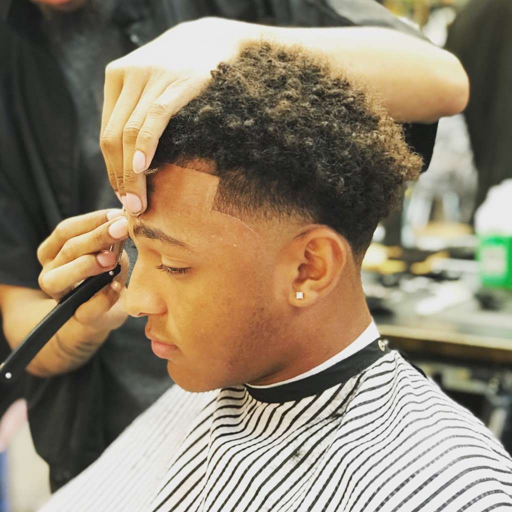 Extravagant Cuts & Styles 2 | 640 Delsea Dr, Glassboro, NJ 08028, USA | Phone: (856) 612-5991