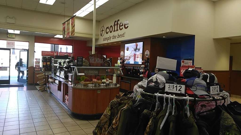 Flying J Travel Center | 326 Hawks Bridge Rd, Penns Grove, NJ 08069 | Phone: (856) 351-0080