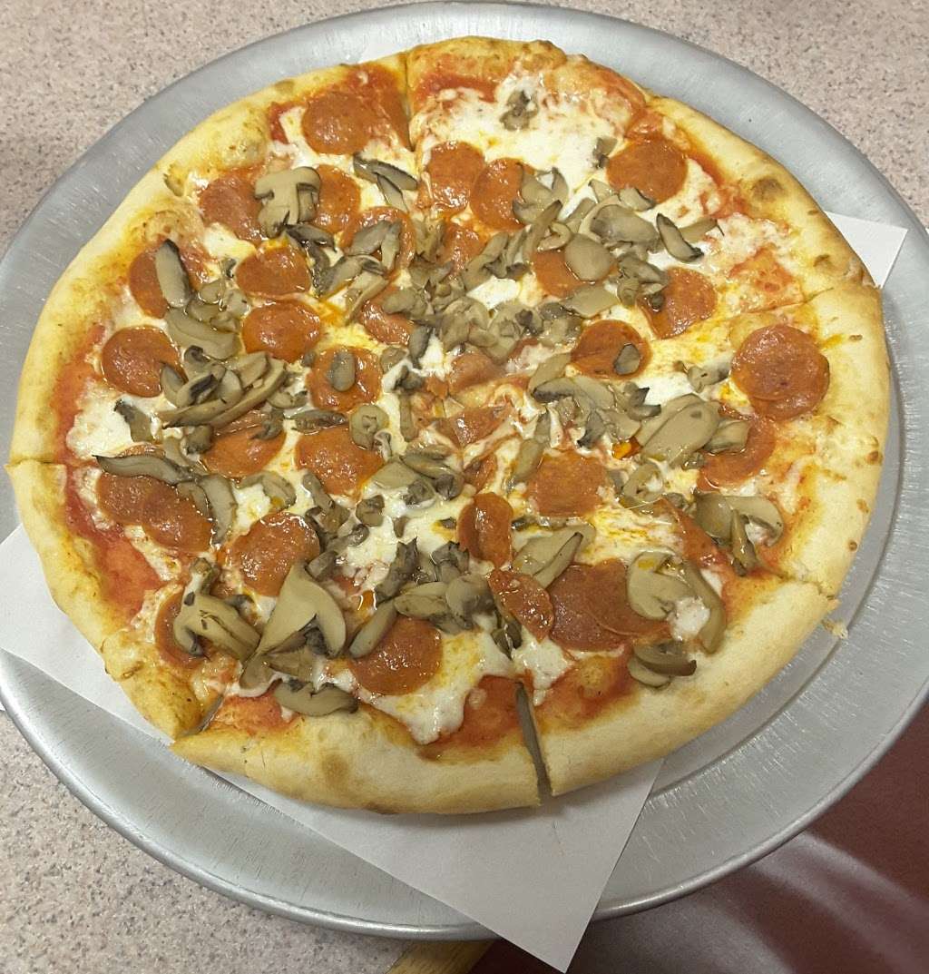 Angelos Pizza Co | 216 W Beidler Rd, King of Prussia, PA 19406, USA | Phone: (610) 265-4148