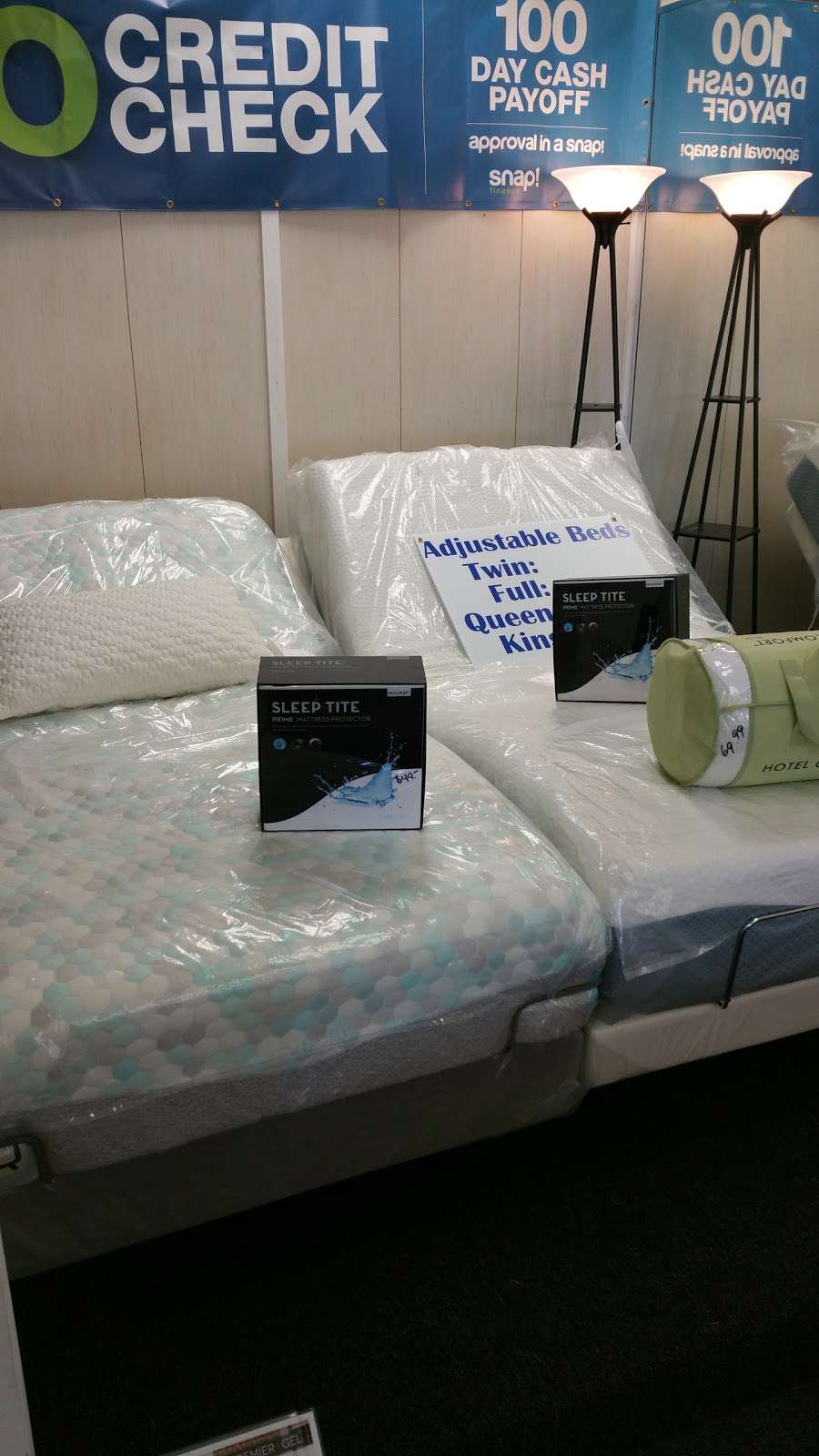 Beds Beds Beds Mattress Outlet | 864 Saxon Blvd Suite 38, Orange City, FL 32763, USA | Phone: (386) 774-5334