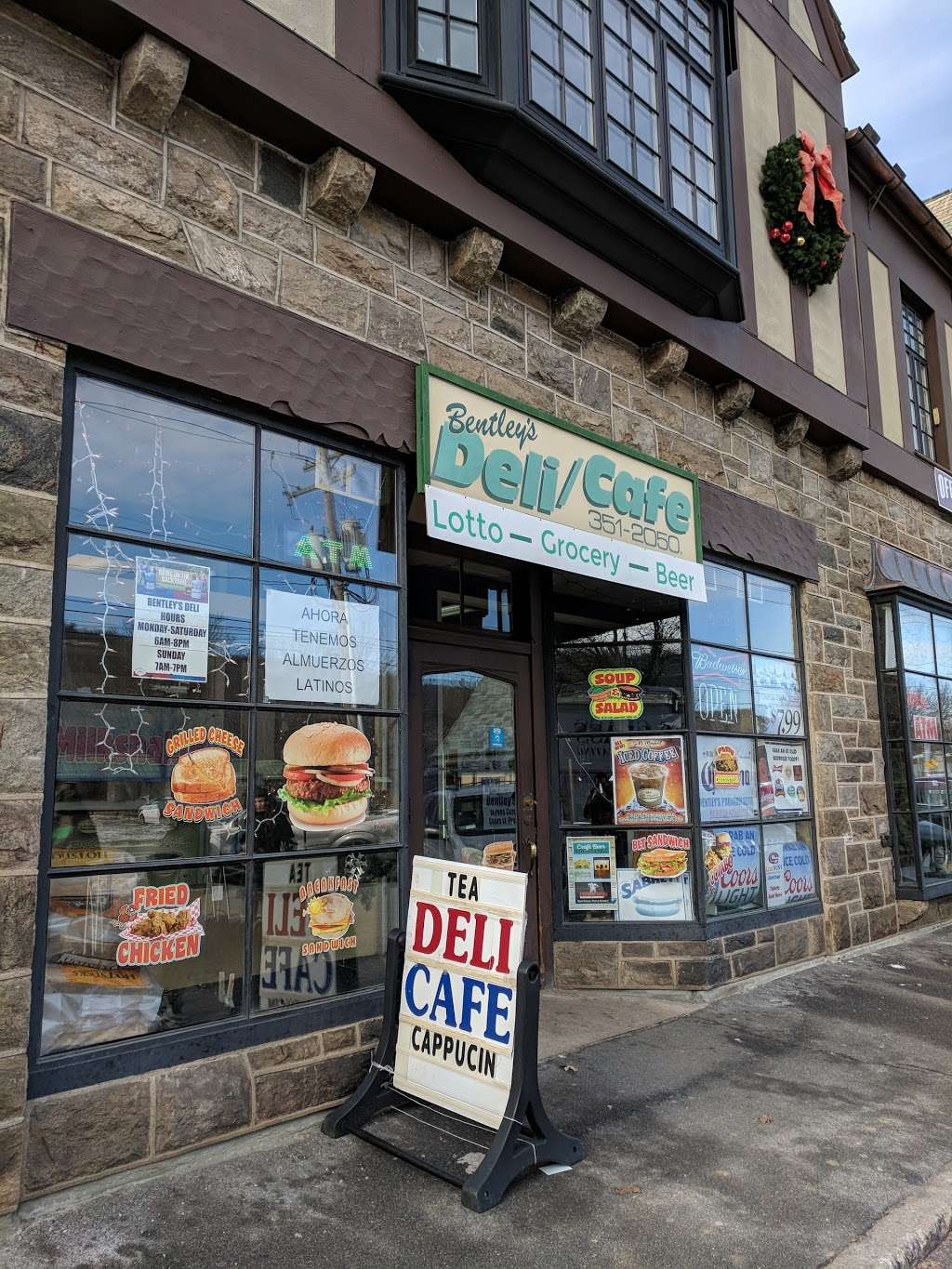 Bentleys Deli & Cafe | 233 NY-17, Tuxedo Park, NY 10987, USA | Phone: (845) 351-2050