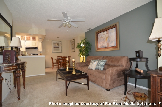 Village Lakes Apartments | 500 W Airport Blvd, Sanford, FL 32773 | Phone: (407) 322-9104