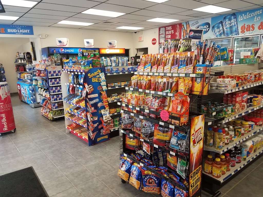 Plympton Gas and Convenience | 280 Main St Unit A, Plympton, MA 02367, USA | Phone: (781) 936-8279