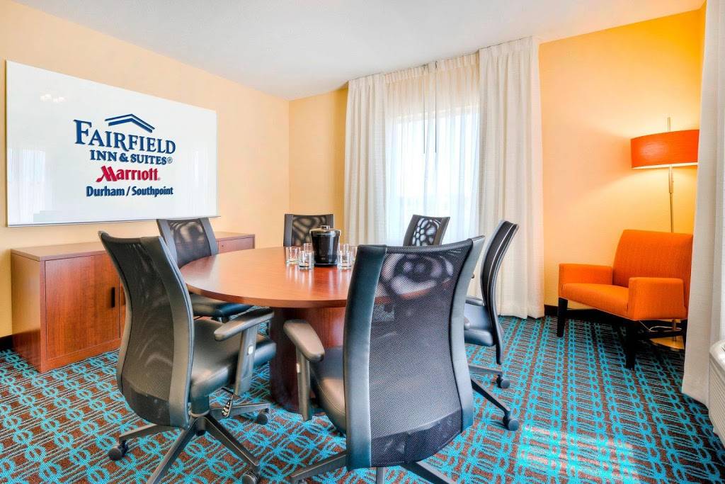 Fairfield Inn & Suites by Marriott Durham Southpoint | 7807 Leonardo Dr, Durham, NC 27713, USA | Phone: (919) 806-8200