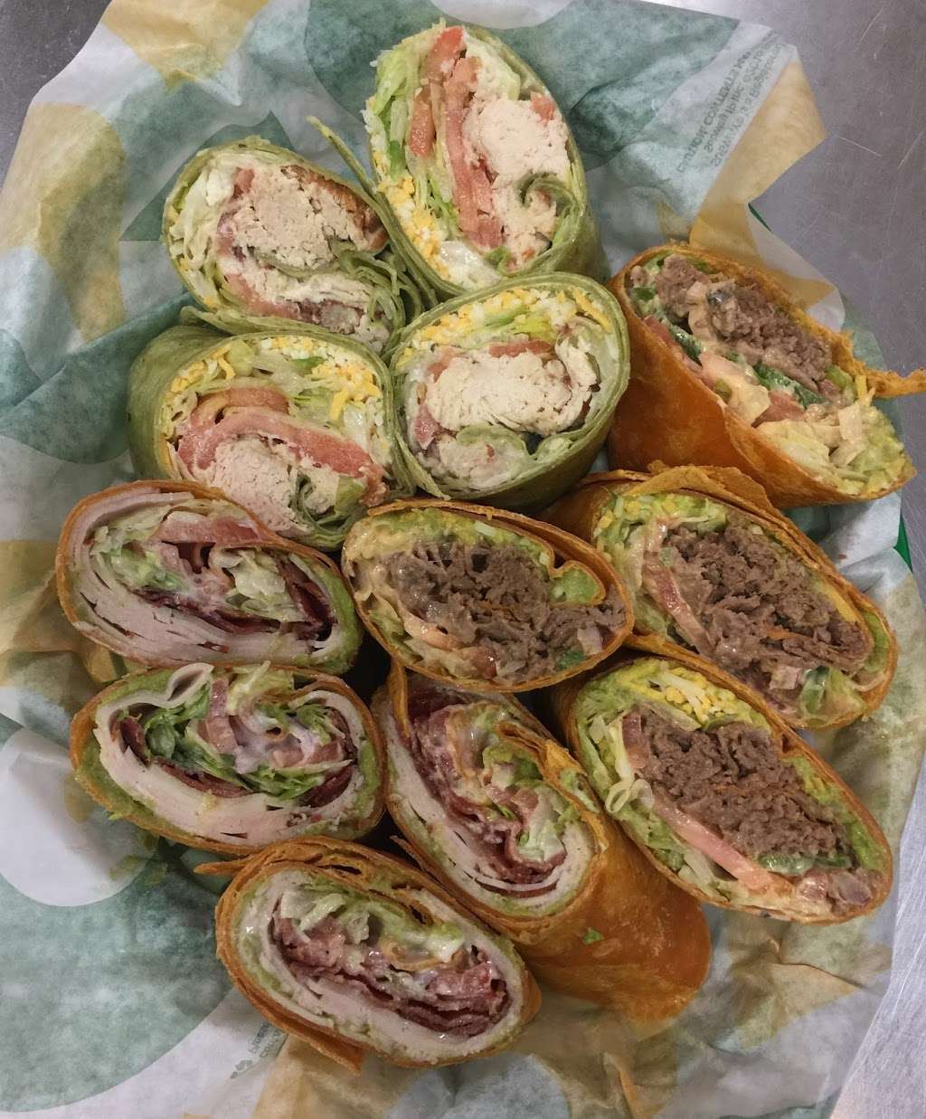 Subway Restaurants | 214 Crossings Blvd, Elverson, PA 19520 | Phone: (610) 913-1150