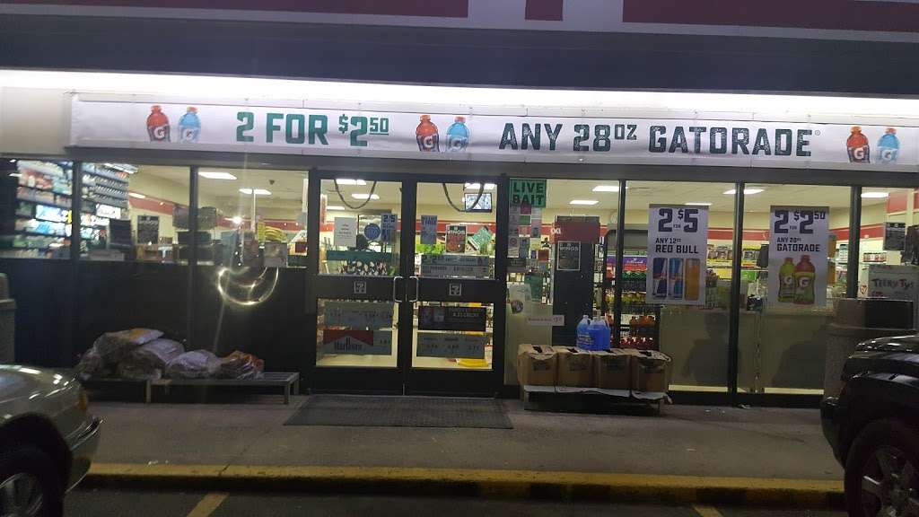 7-Eleven | 110 S Mildred St, Ranson, WV 25438, USA | Phone: (304) 725-1909