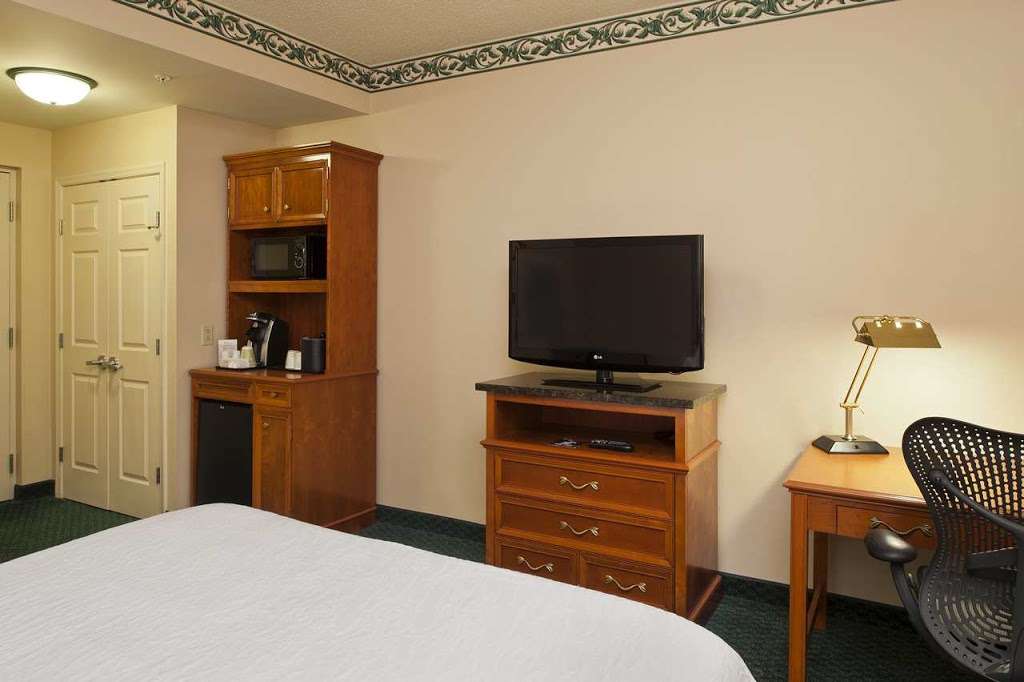 Hilton Garden Inn Allentown Bethlehem Airport | 1787-B Airport Rd, Allentown, PA 18109, USA | Phone: (610) 443-1400