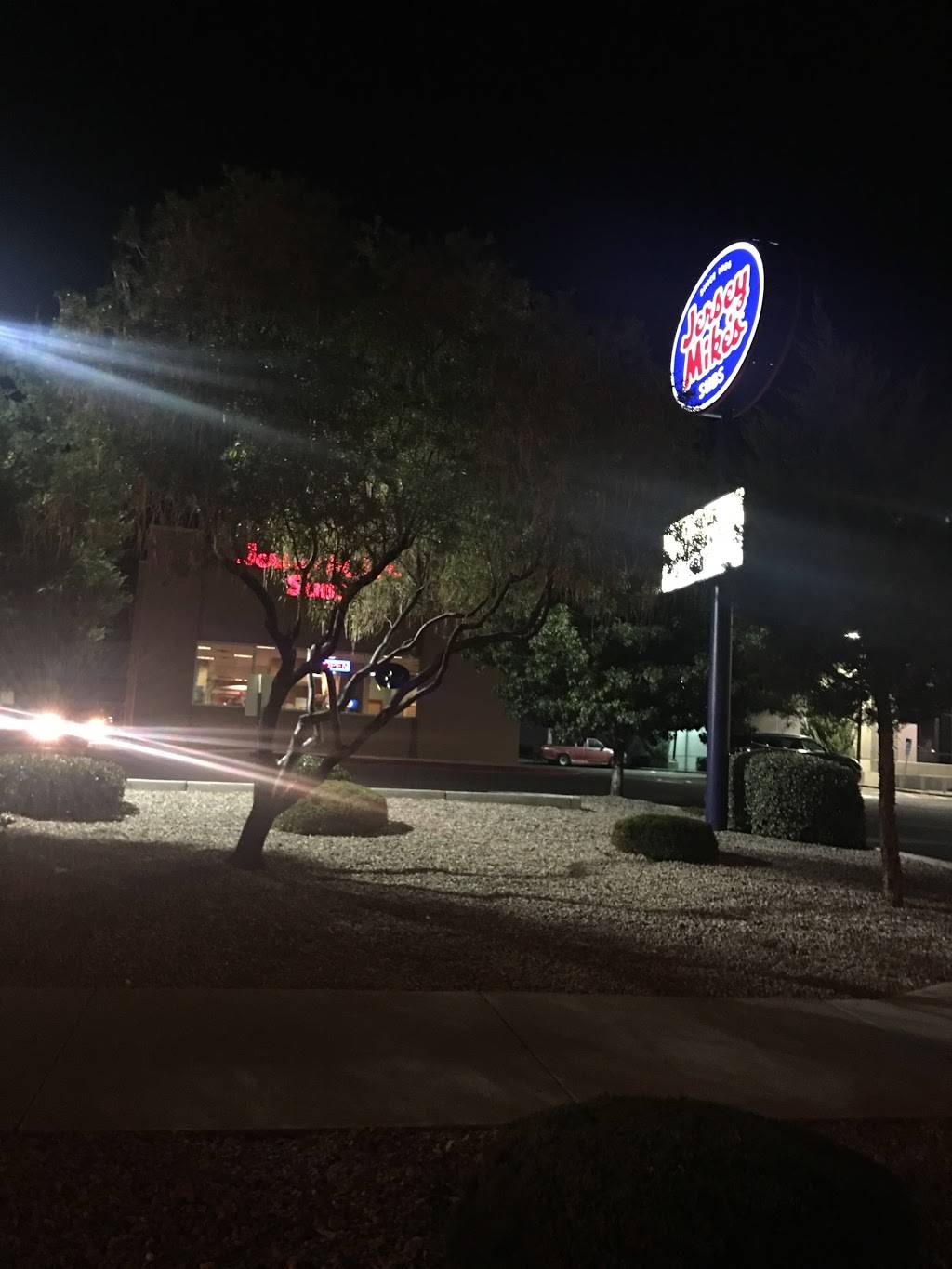 Jersey Mikes Subs | 6060 San Mateo Blvd NE, Albuquerque, NM 87109, USA | Phone: (505) 888-7555