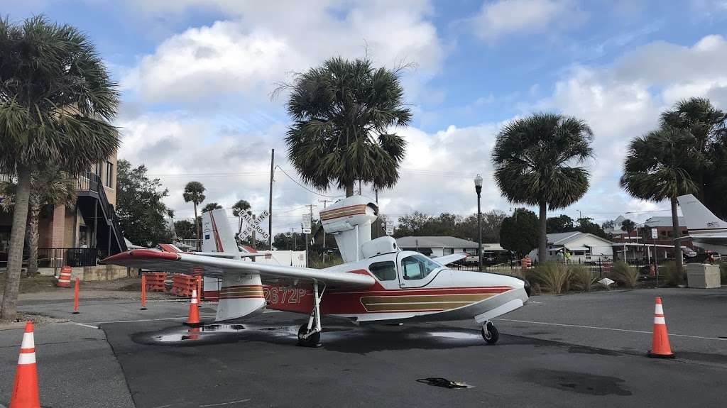 Jack Browns Seaplane Base-F57 | 2704 US-92, Winter Haven, FL 33881, USA | Phone: (863) 956-2243