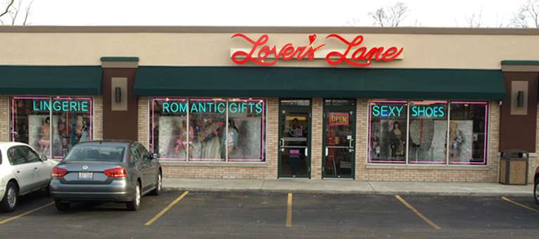 Lovers Lane | 711 Roosevelt Rd, Lombard, IL 60148 | Phone: (630) 620-5694