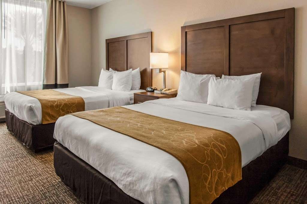 Comfort Suites Maingate East | 2775 Florida Plaza Blvd, Kissimmee, FL 34746, USA | Phone: (407) 397-7848