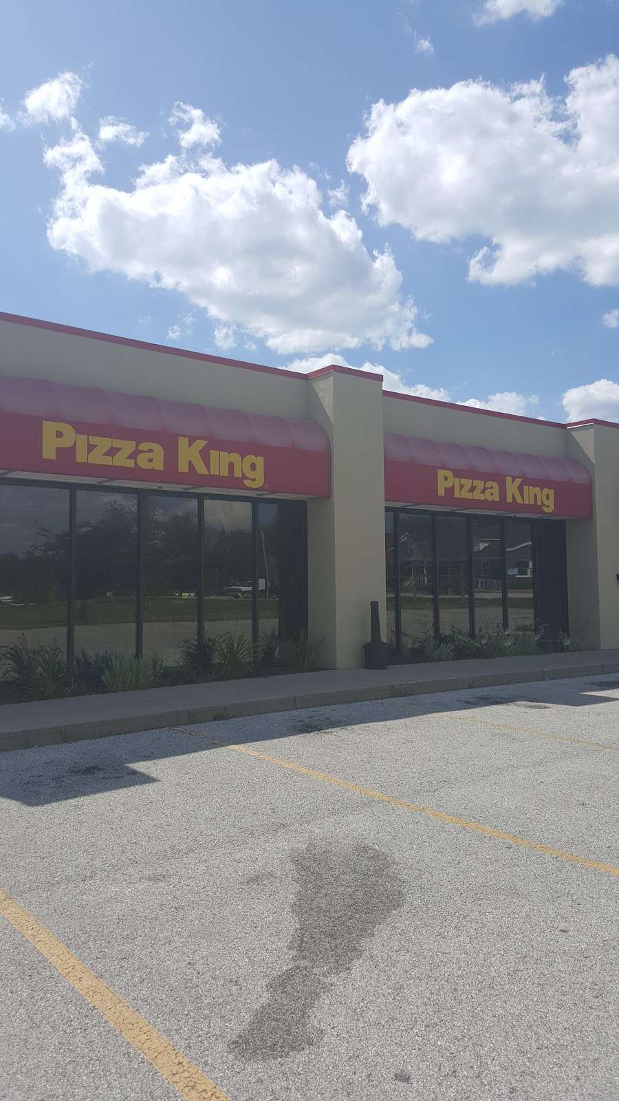 Pizza King | 12110 E Washington St, Indianapolis, IN 46229, USA | Phone: (317) 891-2555