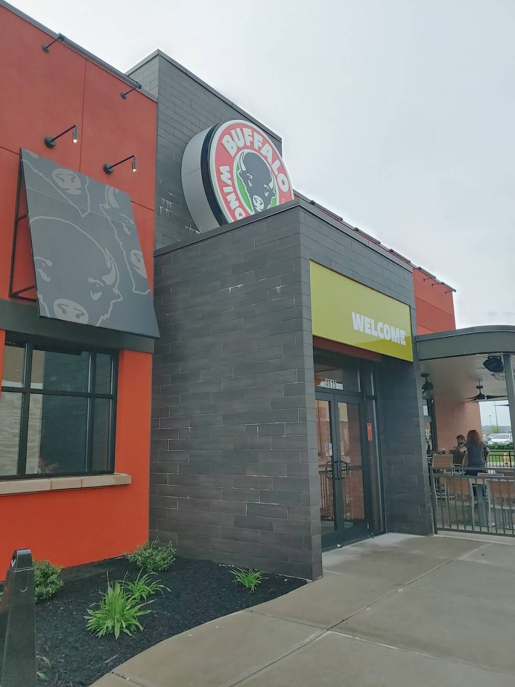 Buffalo Wings & Rings | 4615 Factory Colony Ln, Cincinnati, OH 45209, USA | Phone: (513) 531-9464