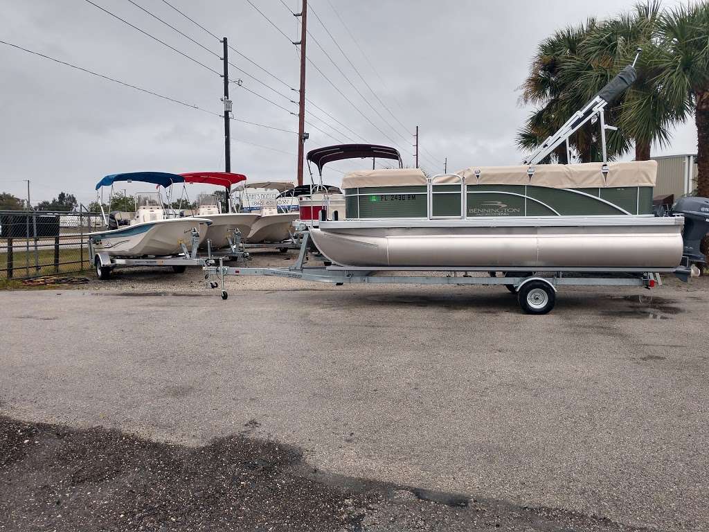 Garys Boating Center | 15520 US-27, Lake Wales, FL 33859, USA | Phone: (863) 638-0537