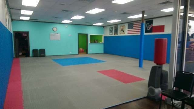 Quick Self Defense | 16618 Clay Rd Ste 190, Houston, TX 77084, USA | Phone: (713) 820-1117