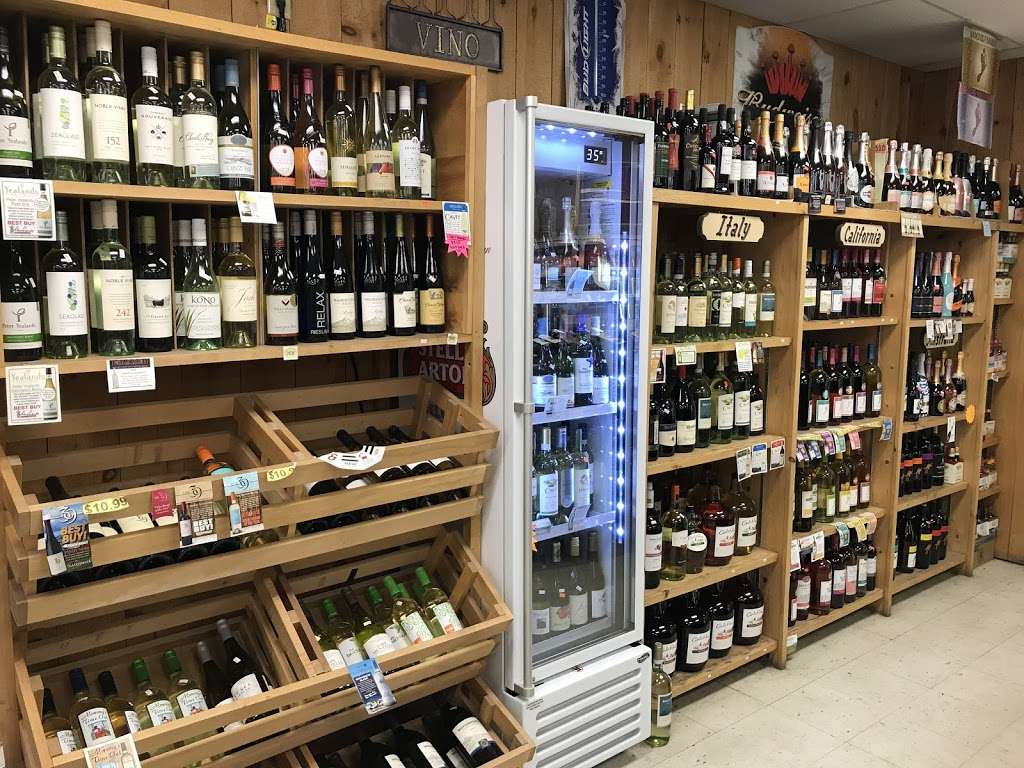 Buscemis Convenience Beer & Wine | 275 Cox St, Hudson, MA 01749, USA | Phone: (978) 567-9076