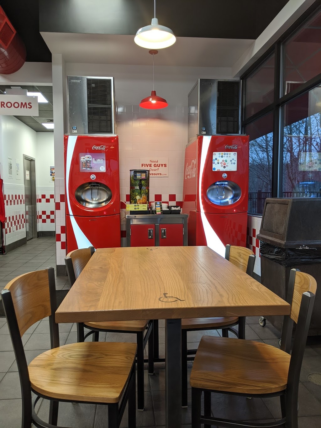 Five Guys | 104 Providence Hwy, Walpole, MA 02032 | Phone: (508) 660-9850