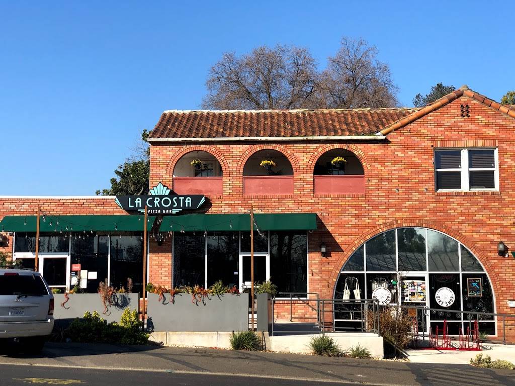 La Crosta Pizza Bar | 330 3rd St, West Sacramento, CA 95605, USA | Phone: (916) 389-0372