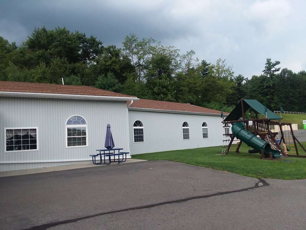 Blue Mountain Community Church | 25 Oak St, Palmerton, PA 18071 | Phone: (610) 826-8402