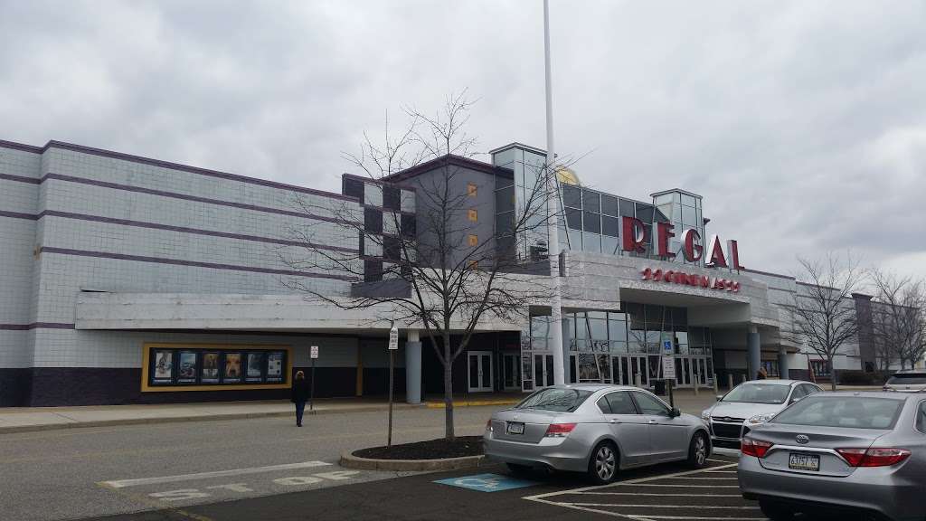 Regal Cinemas Warrington Crossing 22 & IMAX | 140 Easton Rd, Warrington, PA 18976, USA | Phone: (844) 462-7342